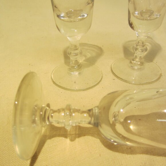 VTG SET OF 3 SMALL CORDIAL STEMWARE GLASSES W/FANCY STEM - Picture 3 of 5